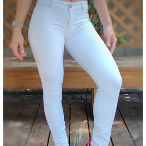 Colombian Jeans
